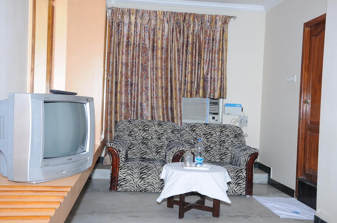 Hotel Annamalai Tiruchirappalli Exterior foto