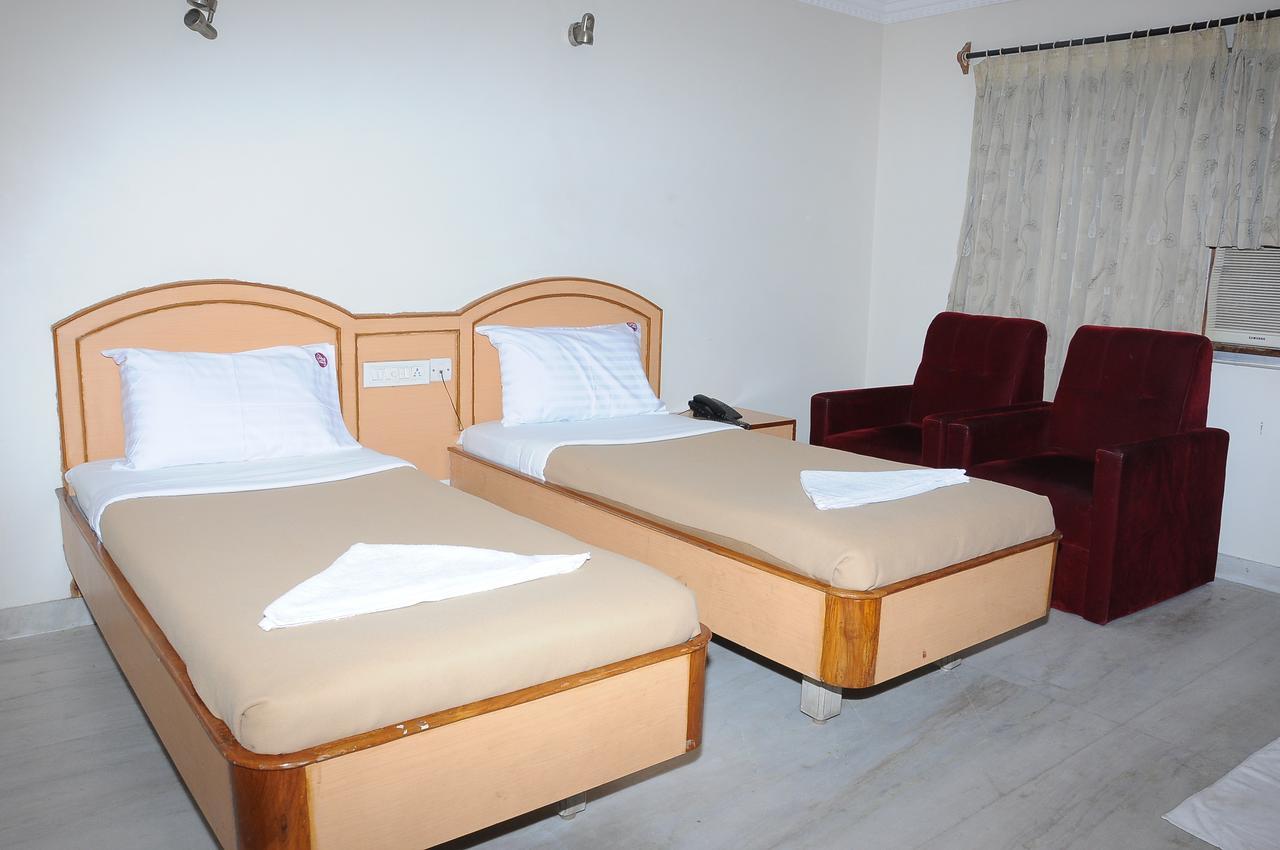 Hotel Annamalai Tiruchirappalli Exterior foto